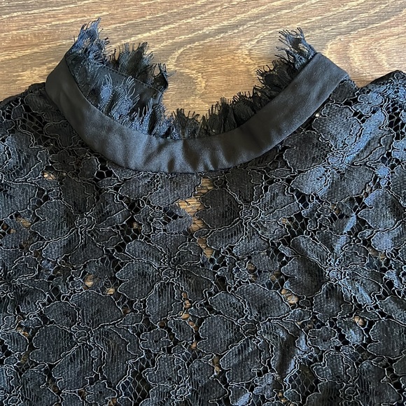 WAYF Lace Top - Picture 3 of 6